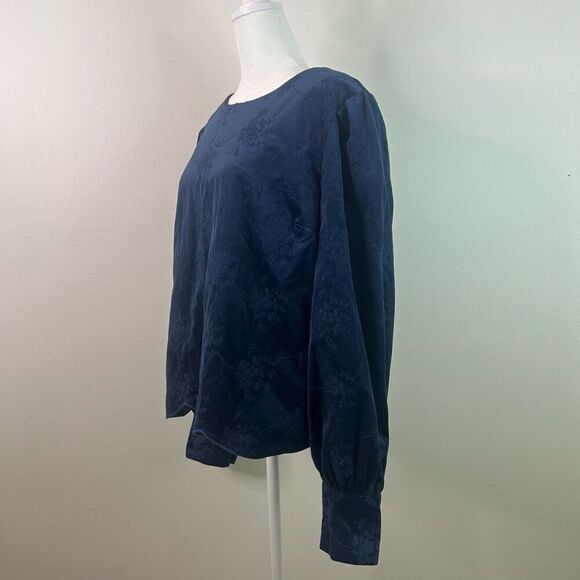 Soft Surroundings Navy Blue Velvet Floral Blouse L Long Sleeve Embossed Texture - Picture 6 of 13